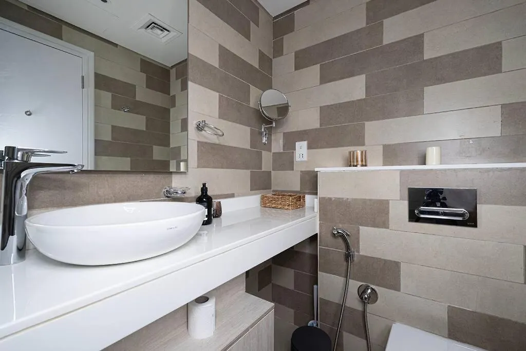 Palm Studio With View Dubai Apartment